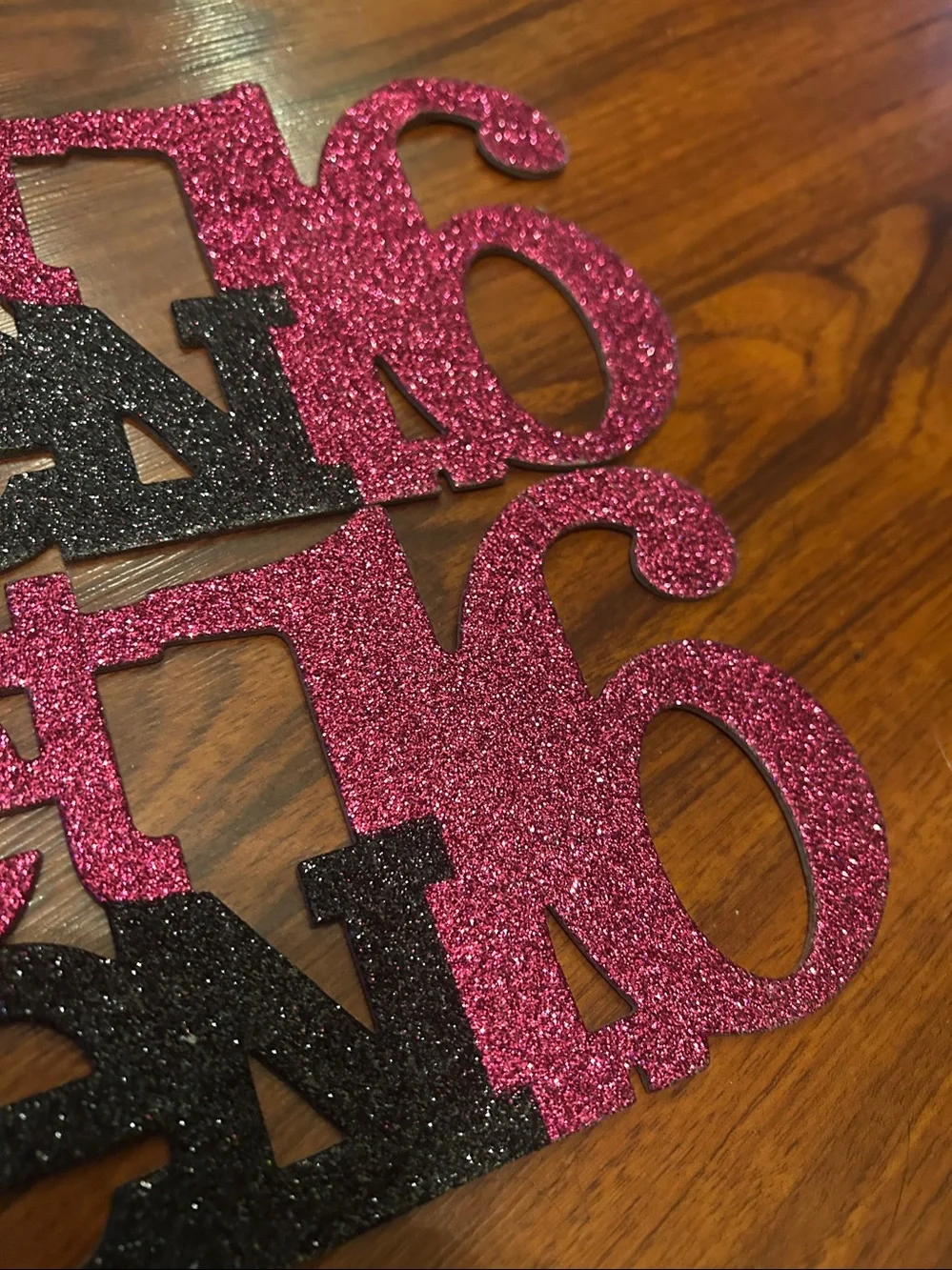 Sweet 16 Party Accessories Bundle of 2